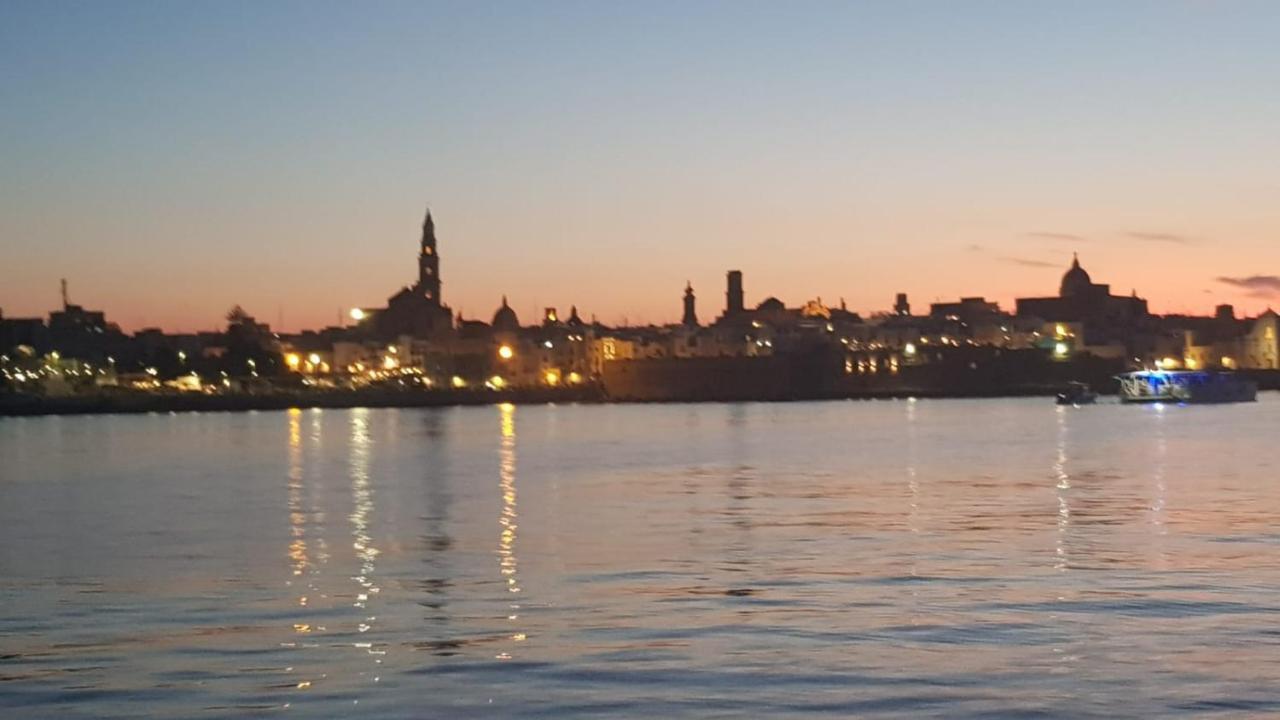 La Maison Di Alessandra Monopoli Eksteriør billede